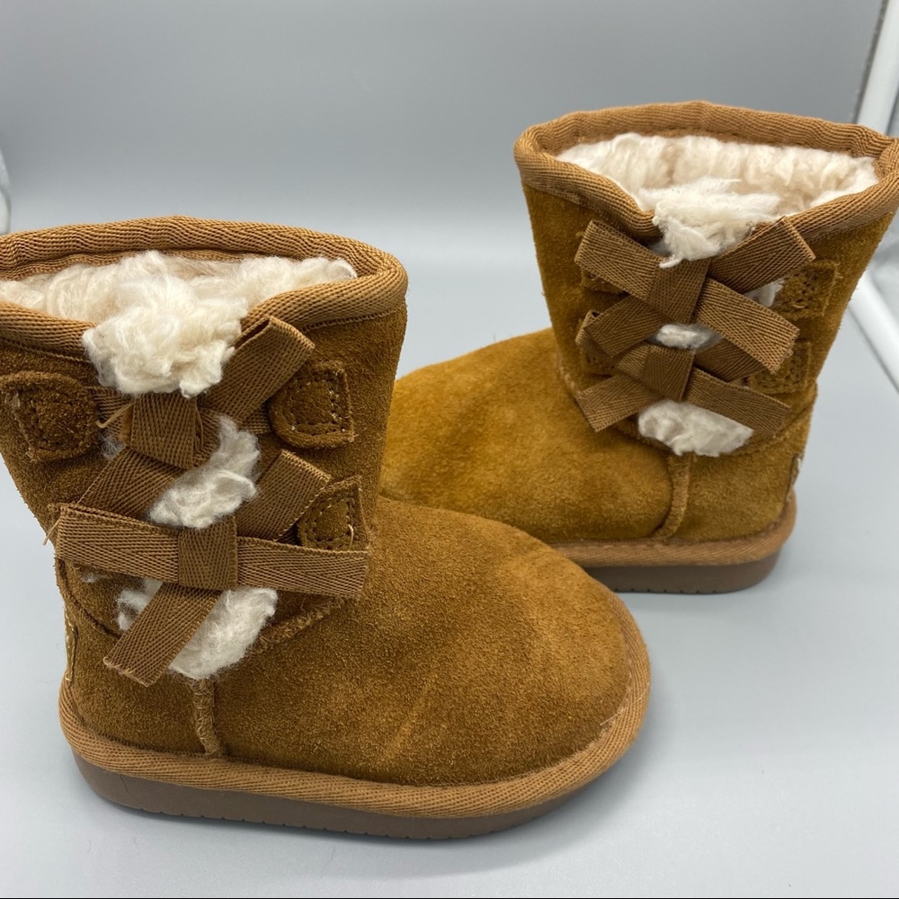 Toddler Koolaburra by UGG boots